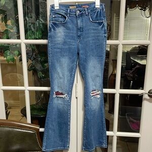Pilcro The Icon Distressed Flare Jeans Size 28